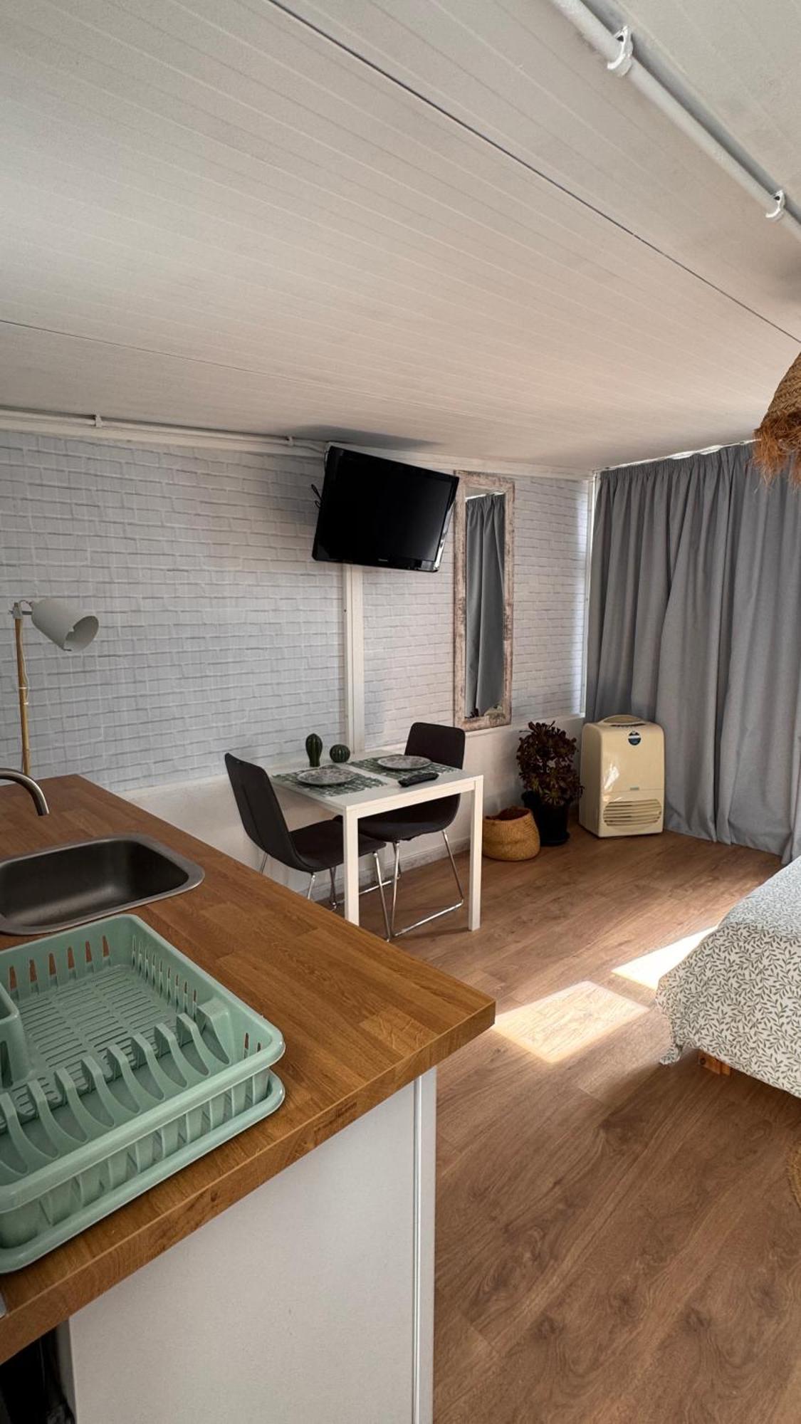 The Waves Apartment Arona  Exterior photo